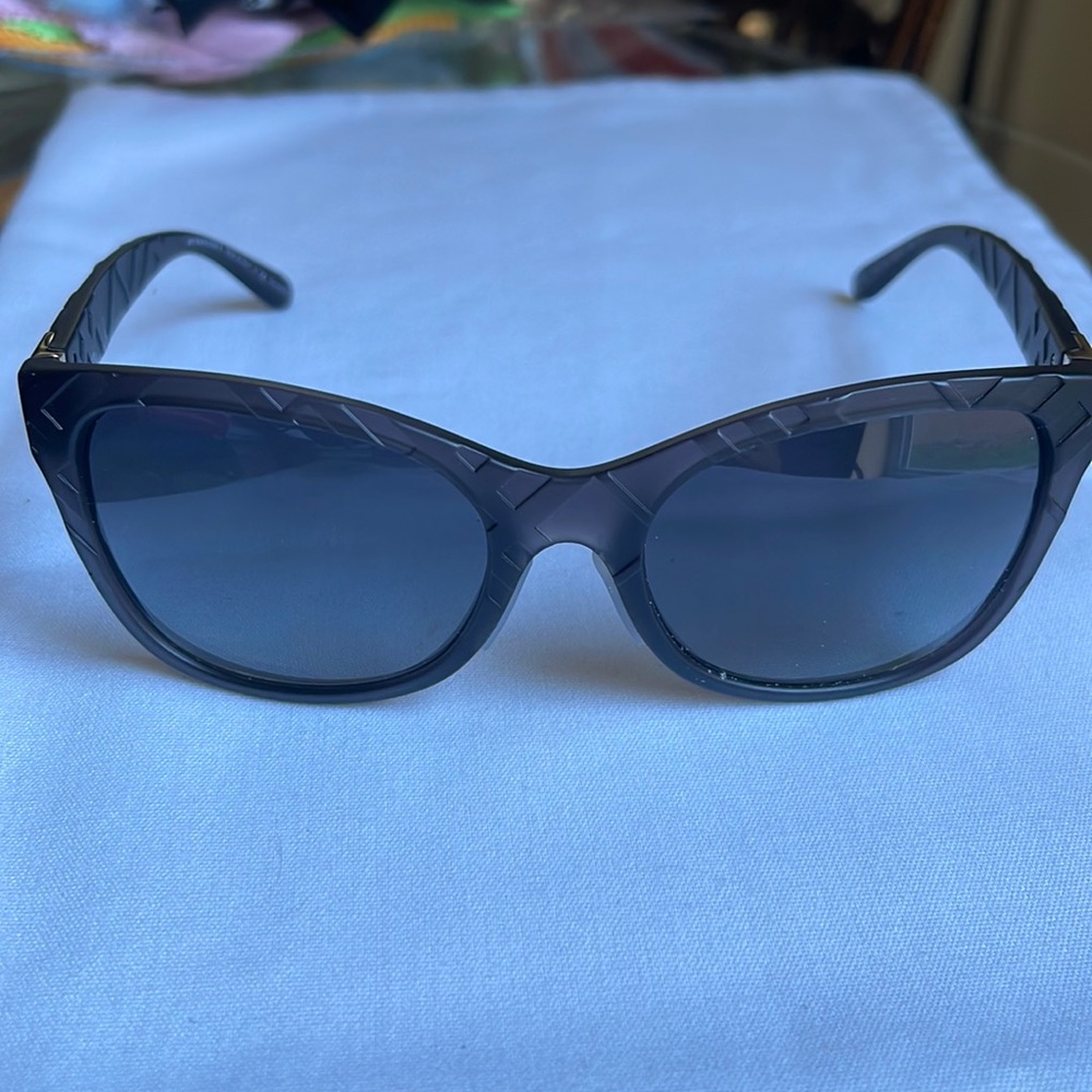 BURBERRY POLARIZED 4219 3581/T3 56 19 140 matte grey full rim, women’s cat eye